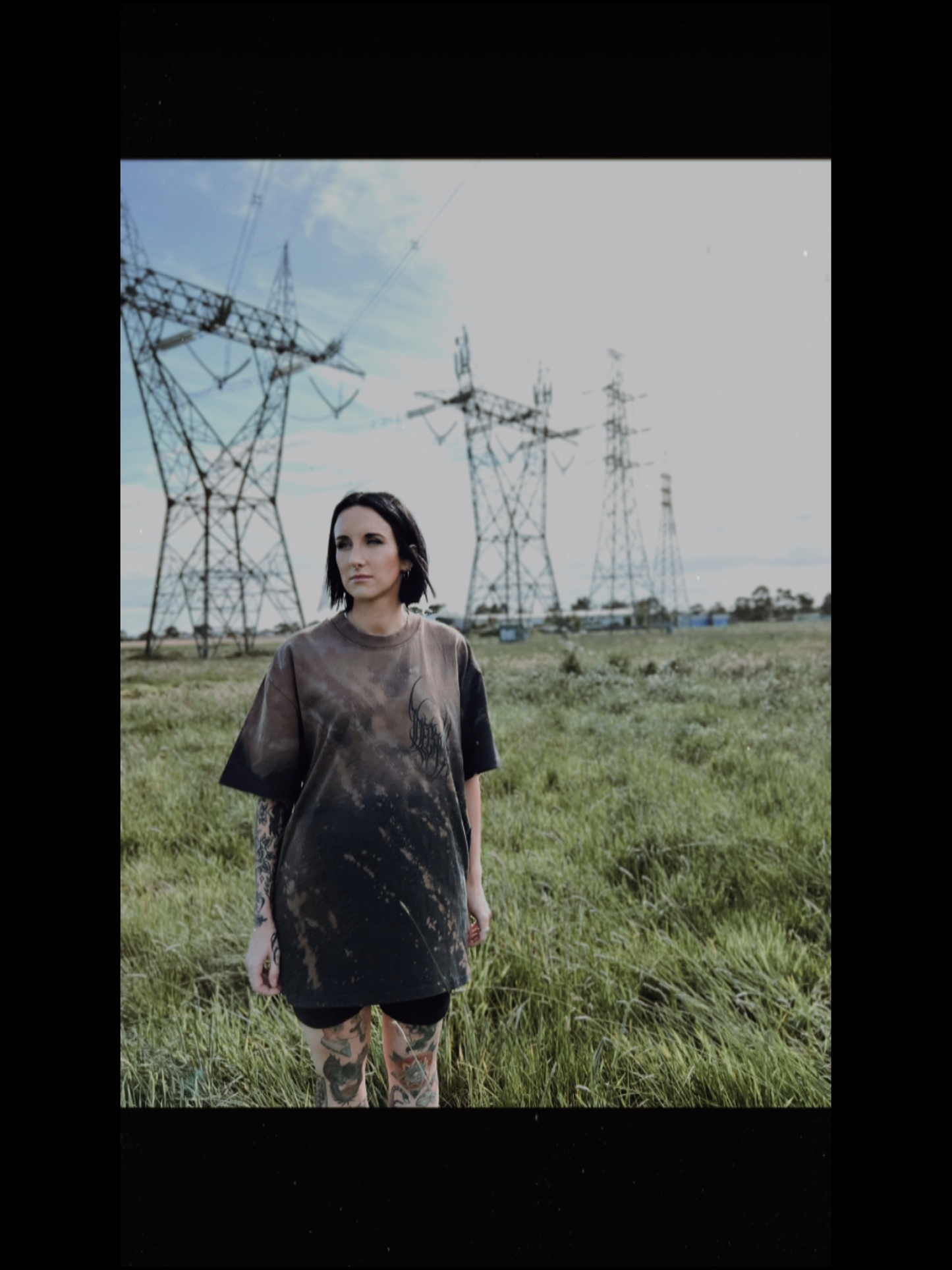 CROW TEE